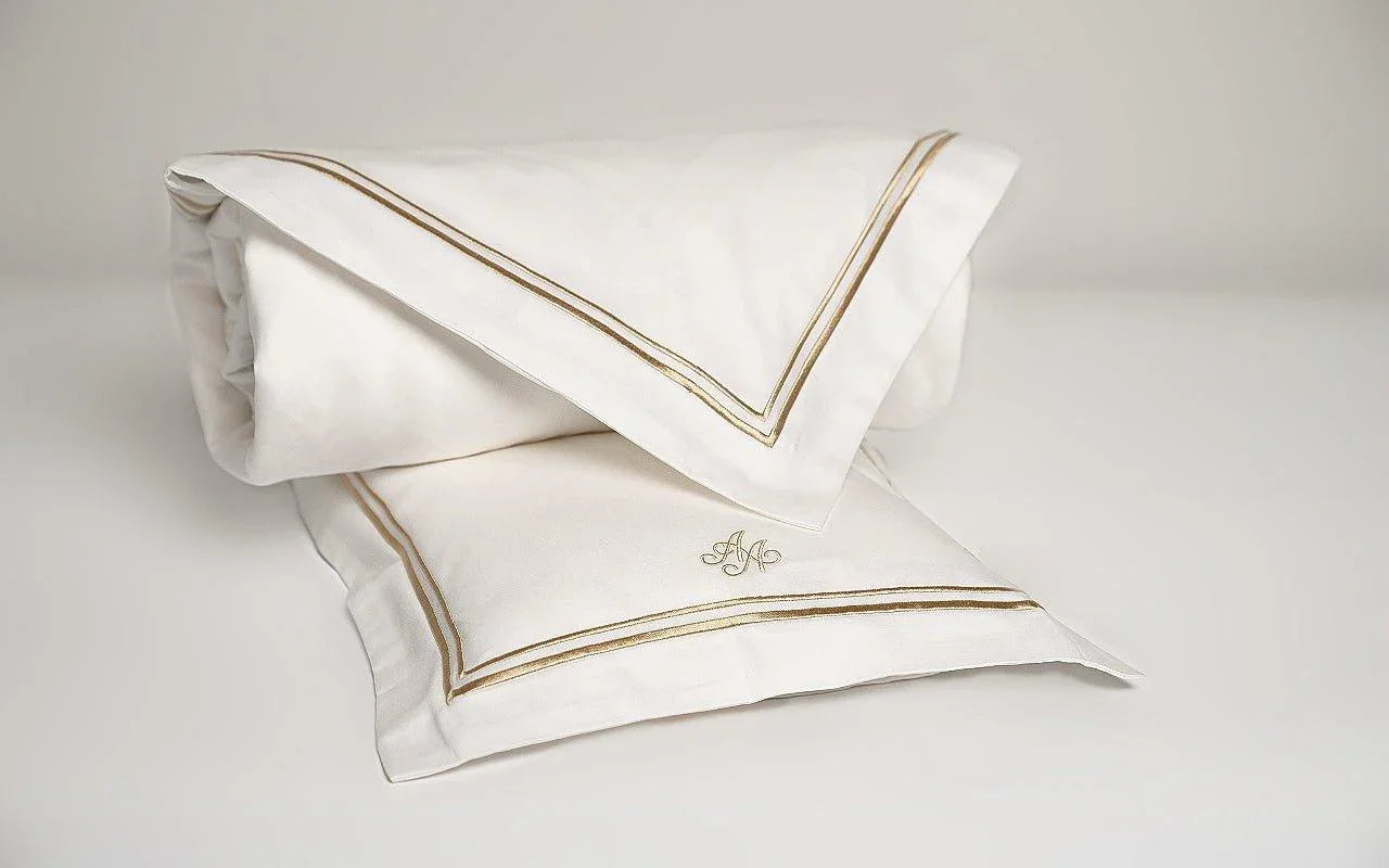 Luxury Egyptian Cotton Mulberry Silk Pillow & Duvet Set - Royal White - Count & Countess