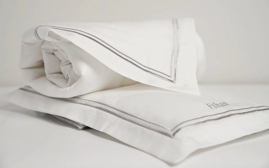 Luxury Egyptian Cotton Mulberry Silk Pillow & Duvet Set - Platinum White - Count & Countess