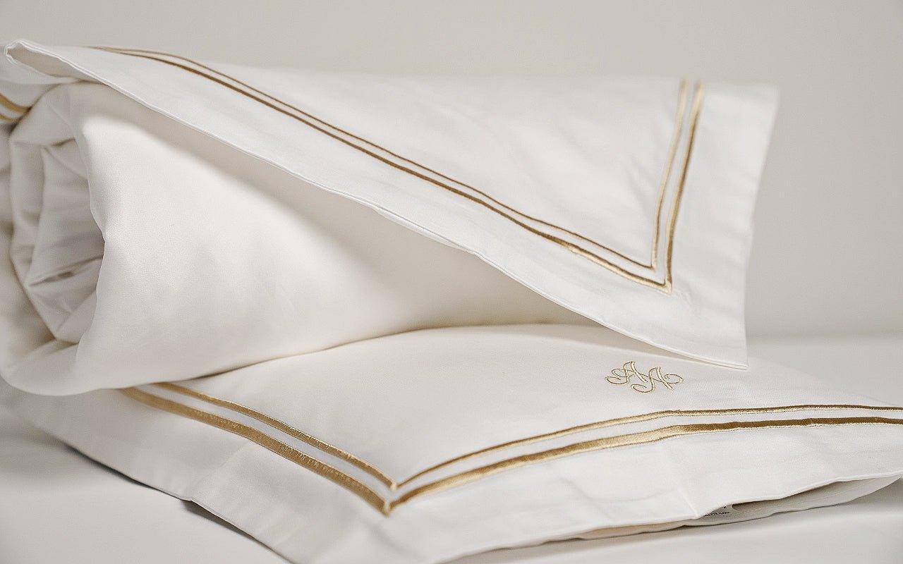 Luxury Egyptian Cotton Mulberry Silk Pillow & Duvet Set - Royal White - Count & Countess