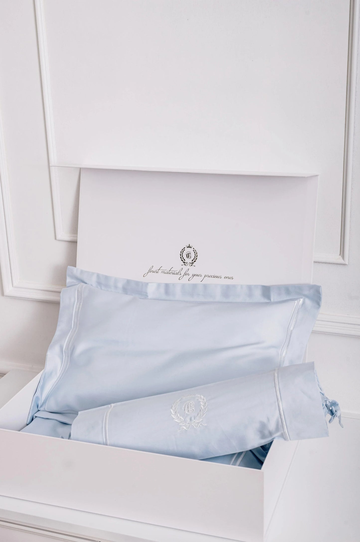 The Egyptian Cotton Nursery Collection Baby Bedding Set - Dreamy Blue - Count & Countess
