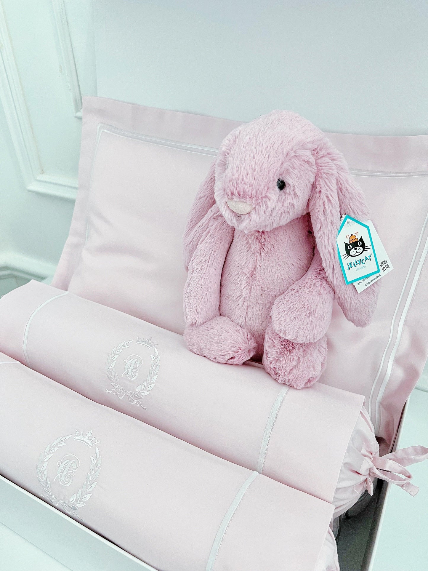 Bonne Nuit Newborn Gift Set - Cradle Pink - Count & Countess