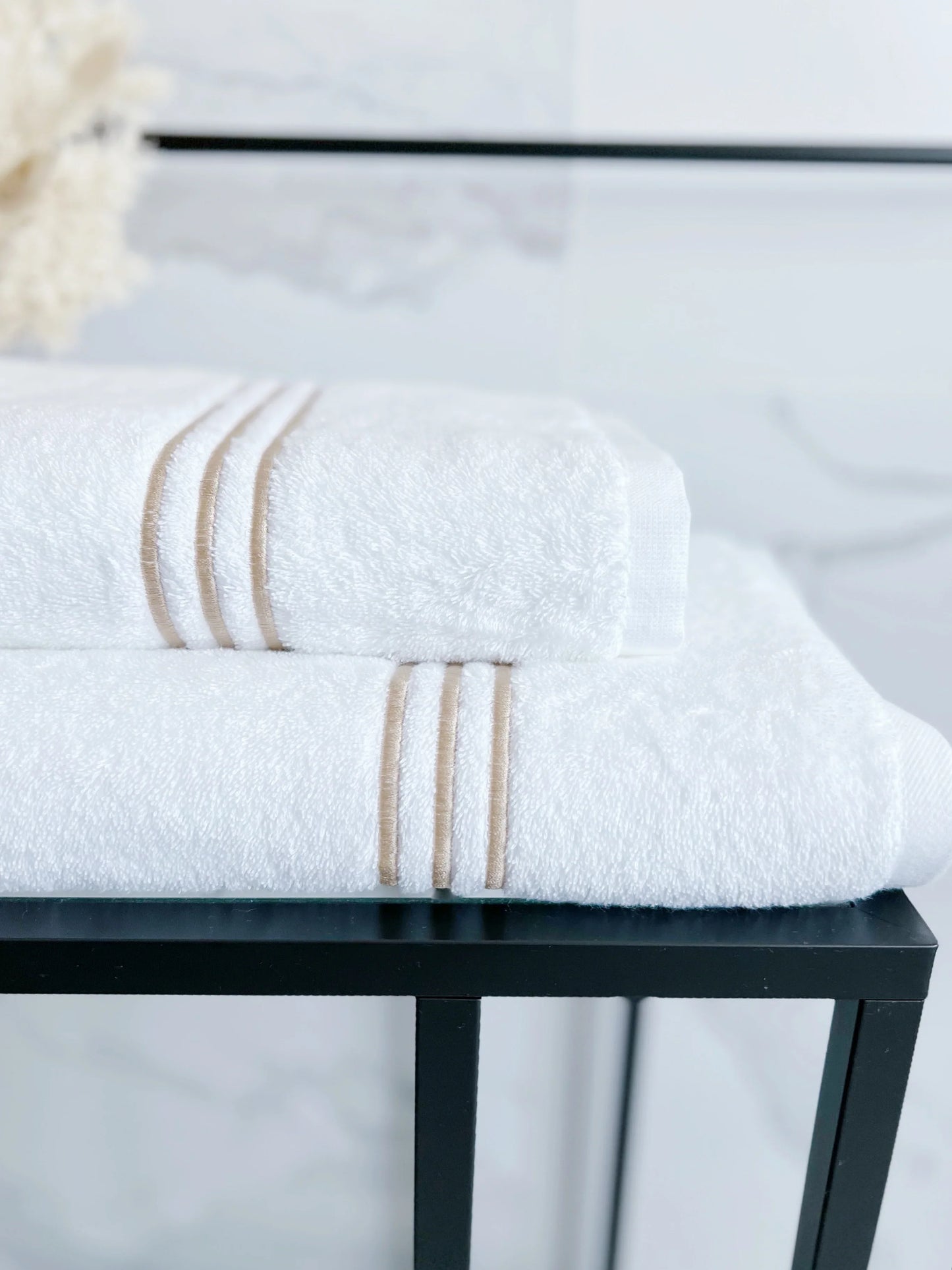 Luxury Signature Bath Towel Set (1 Adult Towel + 1 Kids Towel) - Count & Countess