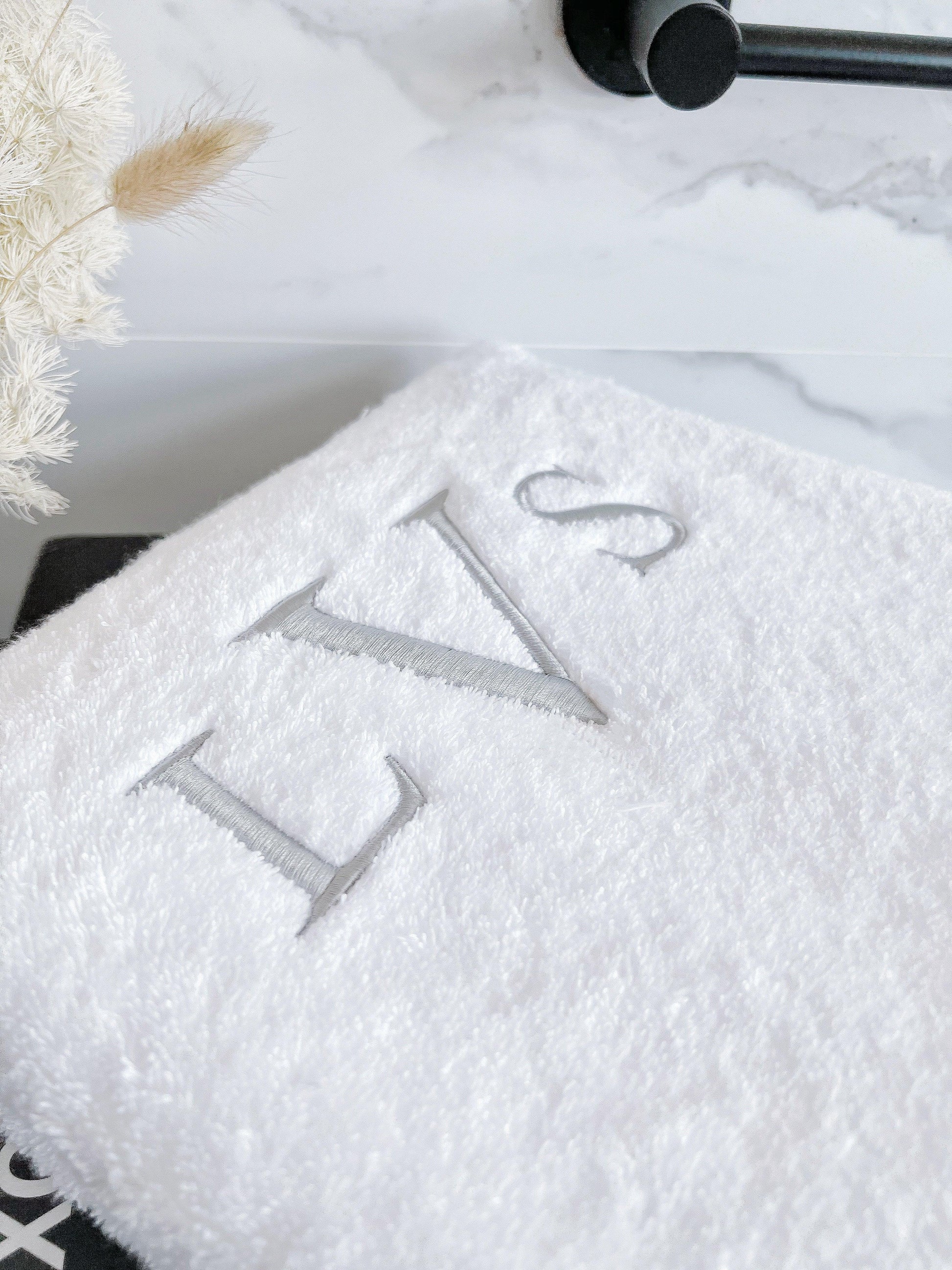 Luxury Signature Adult Bath Towel - Count & Countess
