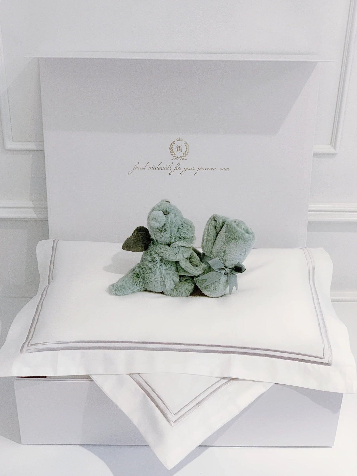 Jellycat Bashful Dragon Soother Newborn Baby Gift Set for Baby & Toddler