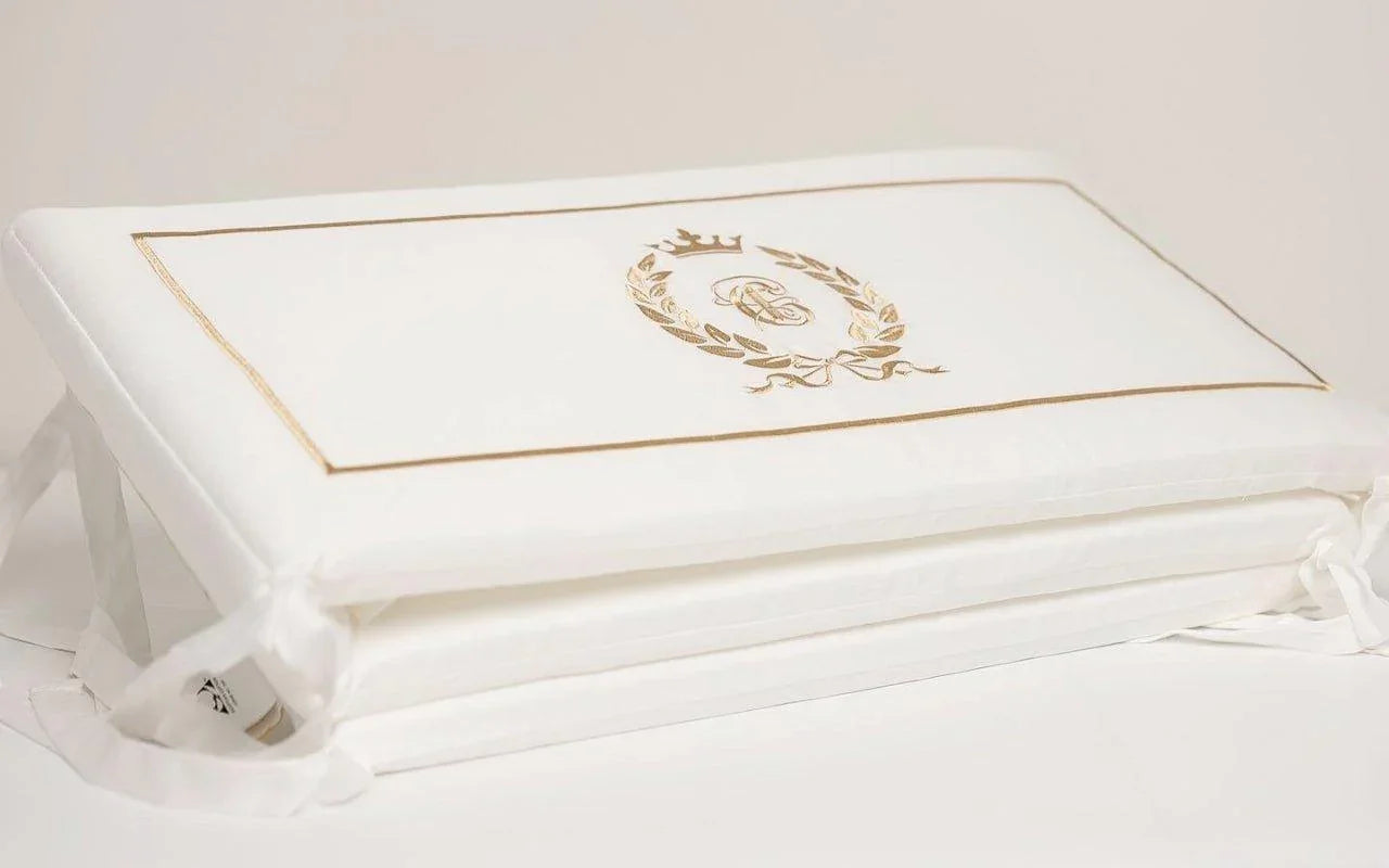 Elizabeth - The Luxury Nursery Collection Baby Bedding Gift Set - Count & Countess