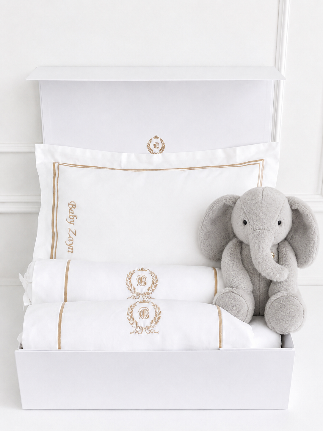 Bonne Nuit Newborn Gift Set - Royal White