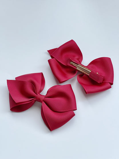 Girl's Hair Bow in Scarlett