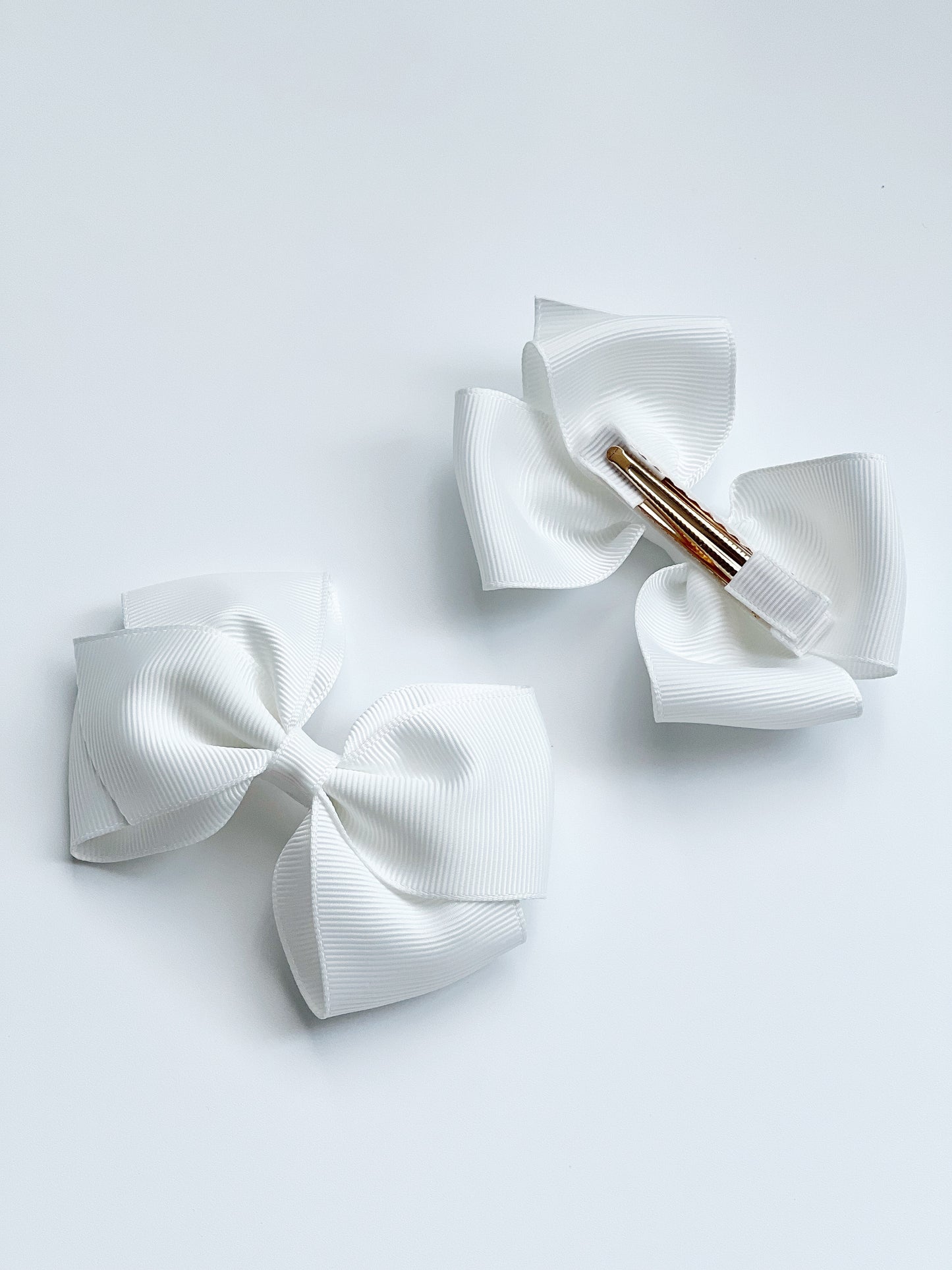 Girl's Hair Bow in White