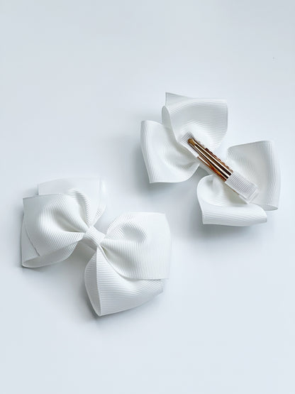 Girl's Hair Bow in White