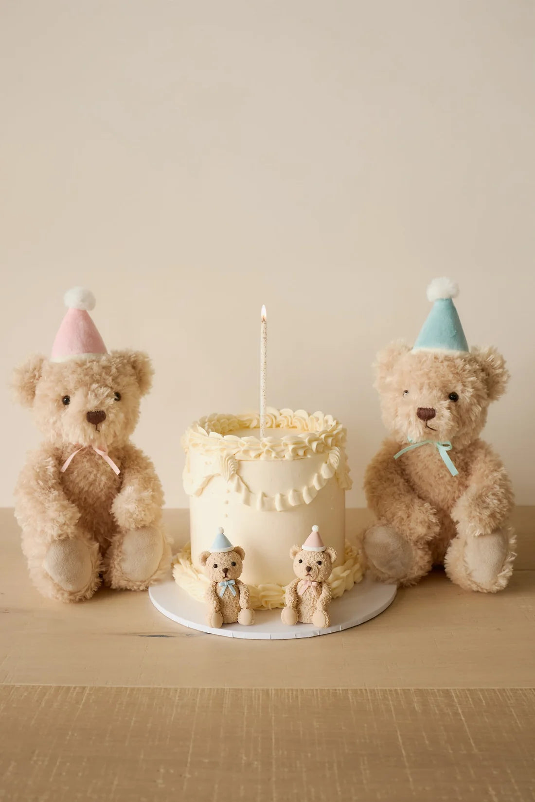 Snuggle Bunnies - Birthday Arthur - Sky 36cm