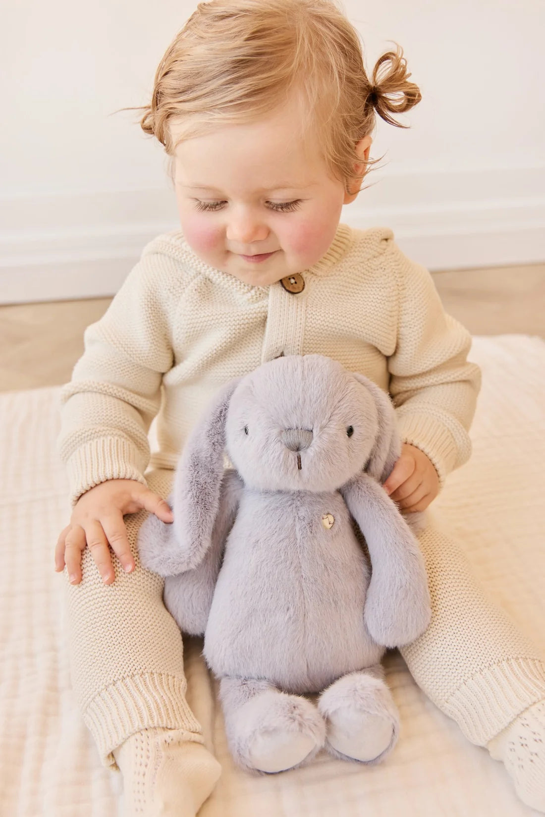 Snuggle Bunnies - Penelope - Silver - 30CM