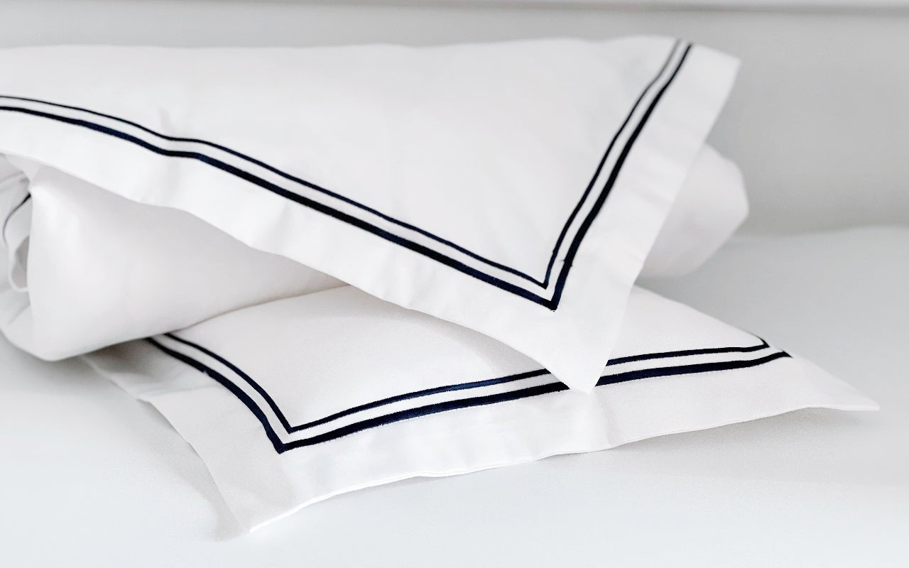 Luxury Egyptian Cotton Mulberry Silk Pillow & Duvet Set - Symphony Blue