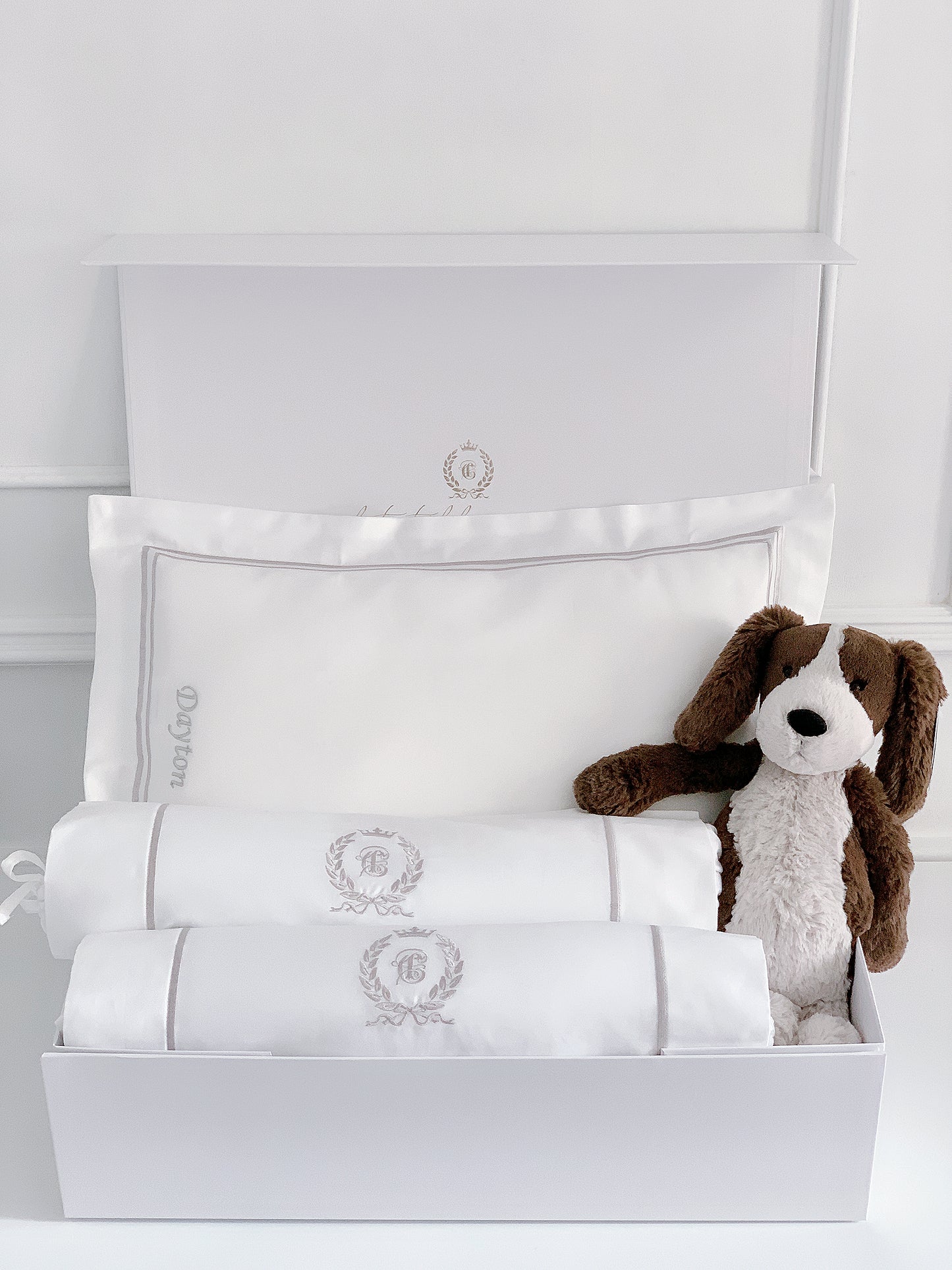 Bonne Nuit Newborn Gift Set - Platinum White