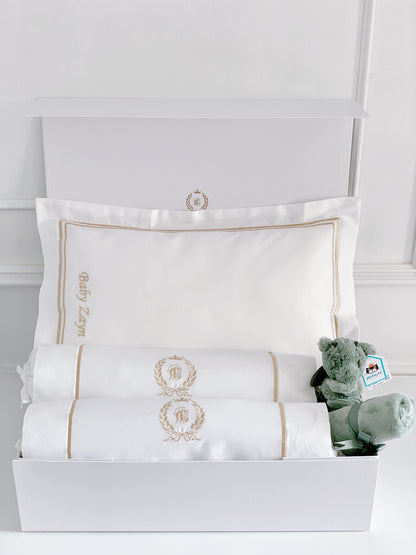 Bonne Nuit Newborn Gift Set - Royal White - Count & Countess