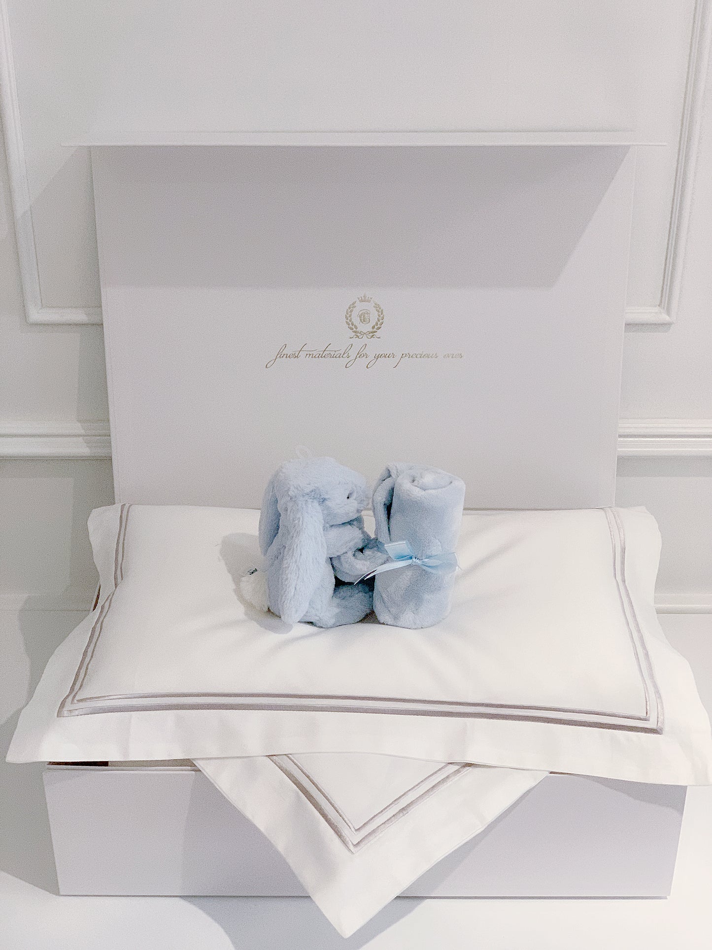 Jellycat Basful Blue Bunny Soother Newborn Baby Gift Set for Baby & Toddler